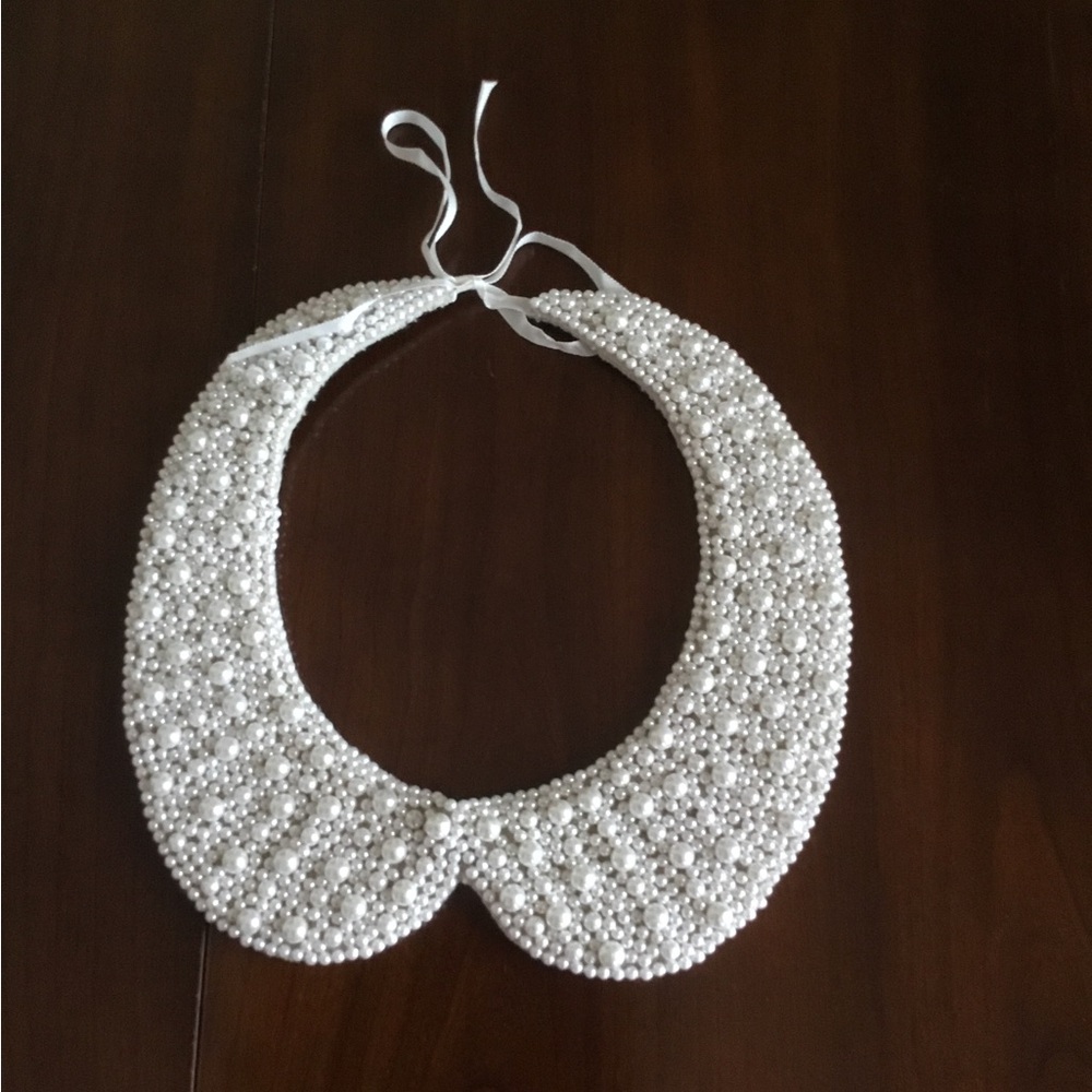 White Lace Collar Necklace Intricate Design
